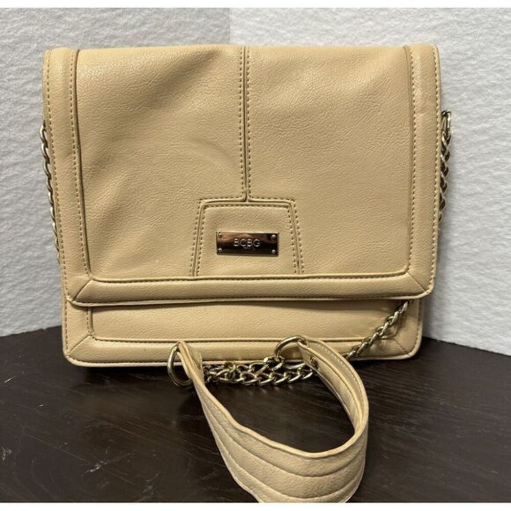BCBG bag‎ with Chain strap